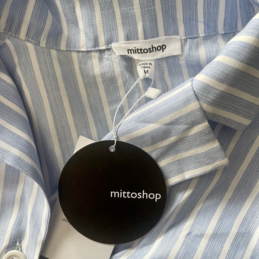 MOTTOSHOP- NEW- button down short sleeve shirt - Picture 3 of 6